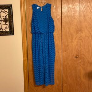 Ladies ankle length sleeveless dress